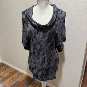 Vision USA - Black & Gray Cowl Neck Top - Size Large